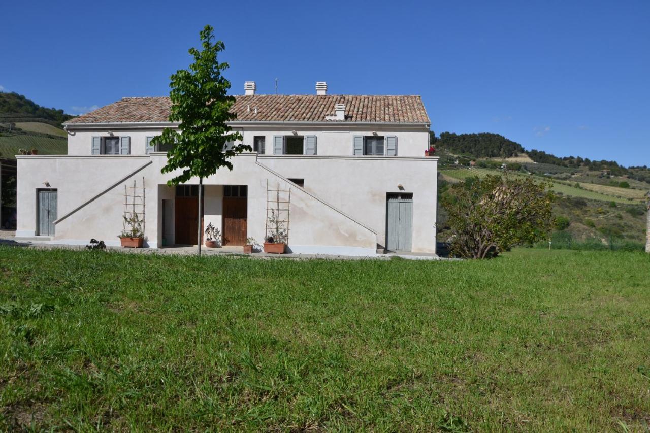 B&B Casale Fonte Vecchia Monteprandone Exterior photo